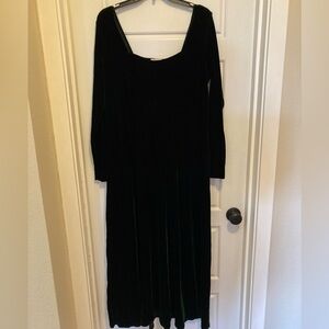 Coldwater Creek Dark Green Velvet Dress